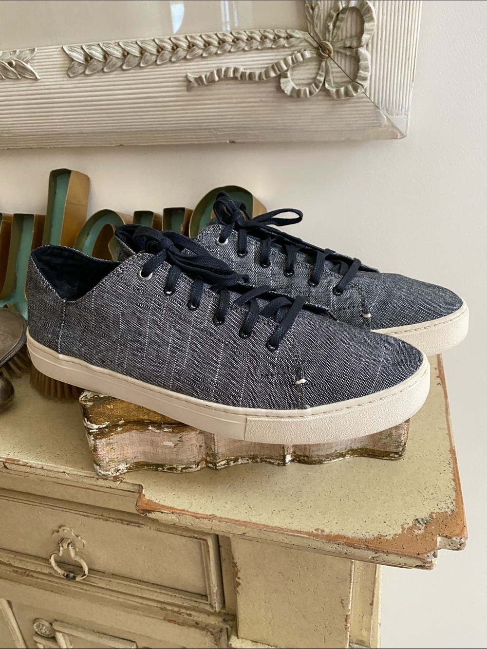 TOMS Lace-up Sneakers